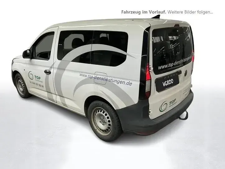 Gebraucht VW Caddy Basis 75 PS (55 kW) 2022 Weiß Van / Kleinbus