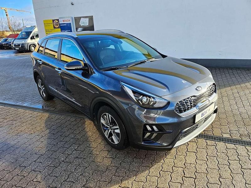 Gebraucht Kia Niro Vision 105 PS (77 kW) 2020 (abt) graphit met. (grau) SUV