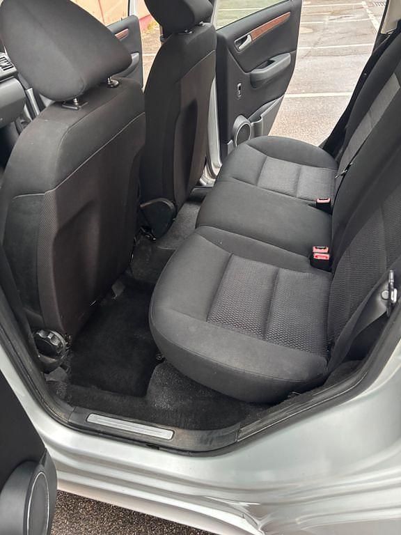 Gebraucht Mercedes A150 Elegance 95 PS (69 kW) 2005 Silber Van / Kleinbus