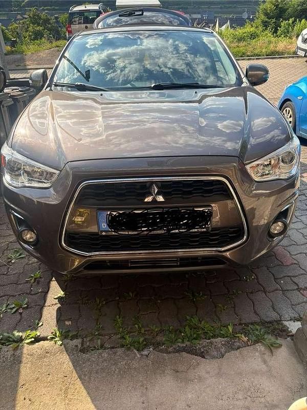 Braun Gebraucht 2014 Mitsubishi ASX Edition SUV | 9.500 € (Fairer Preis) - Bild 1/4