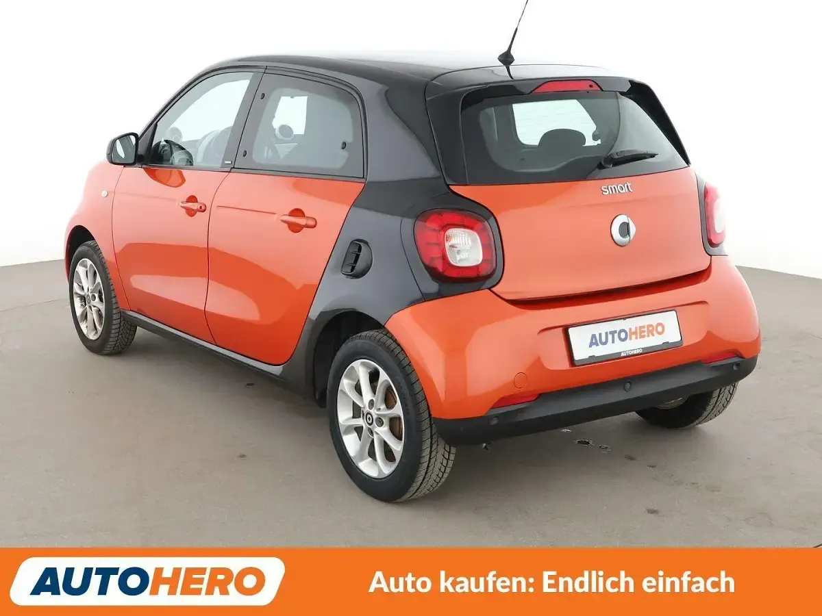 Używany Smart ForFour Basis 71 KM (52 kW) 2015 Pomarańczowy Hatchback