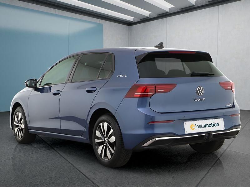 Gebraucht VW Golf VIII 150 PS (110 kW) 2025 Blau Kleinwagen