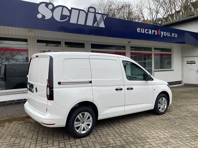 Gebraucht VW Caddy Comfortline 102 PS (75 kW) 2025 Weiß Van / Kleinbus