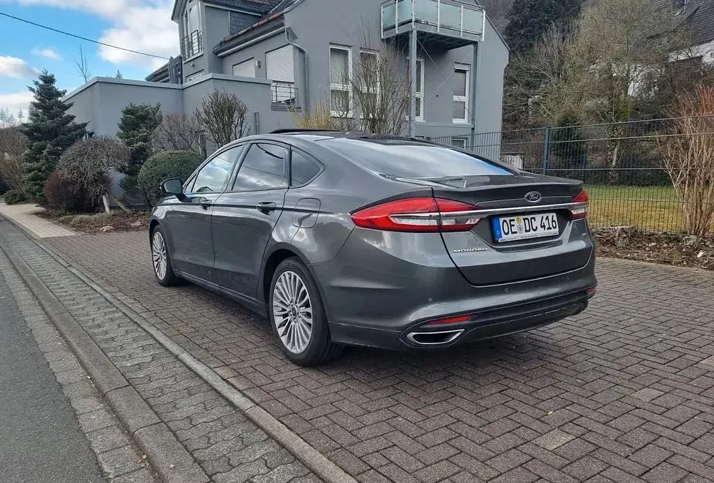 Gebraucht Ford Mondeo Business Edition 190 PS (139 kW) 2019 Grau Limousine