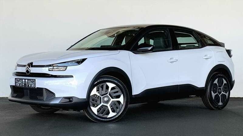 Neu Citroën C4 136 PS (100 kW) 2025 Weiß Kleinwagen