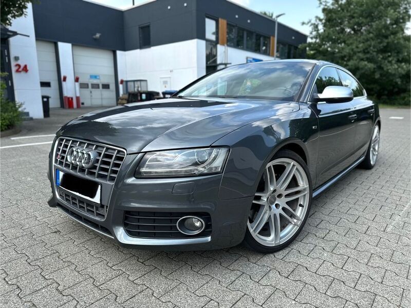 Grau Gebraucht 2010 Audi S5 Sportback Comfort Kleinwagen | 9.600 € - Bild 1/4
