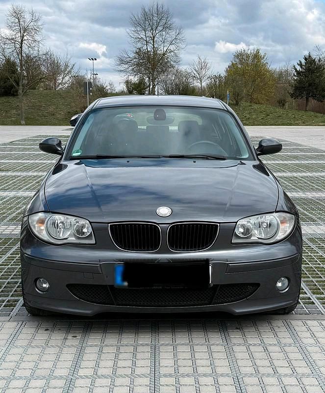 Gebraucht BMW 120 163 PS (119 kW) 2005 Grau Kleinwagen