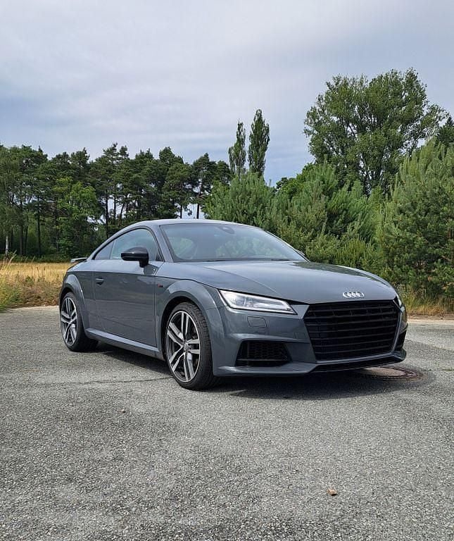 Gebraucht Audi TT Sport 230 PS (169 kW) 2016 Grau Coupé