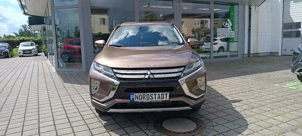 Gebraucht Mitsubishi Eclipse Cross Diamant Edition 163 PS (119 kW) 2019 Braun SUV