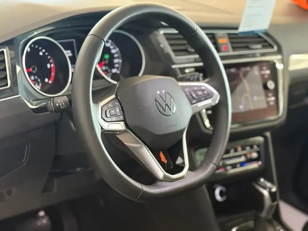 Gebraucht VW Tiguan R 150 PS (110 kW) 2021 Blau SUV