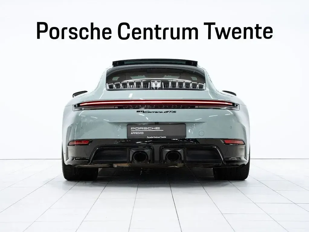 Gebraucht Porsche 992 541 PS (397 kW) 2025 Grün