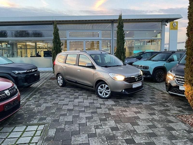 Gebraucht Dacia Lodgy Prestige 116 PS (85 kW) 2014 Beige Van / Kleinbus