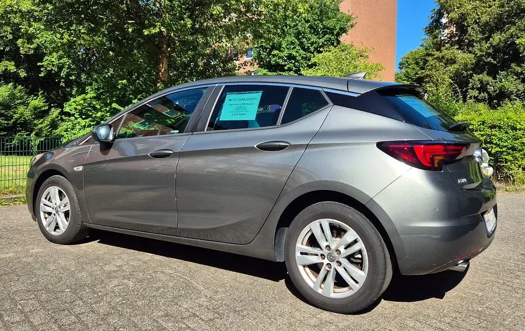 Gebraucht Opel Astra Business 160 PS (117 kW) 2017 Grau Limousine
