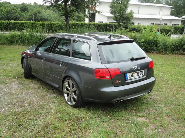 Gebraucht Audi S4 468 PS (344 kW) 2006 Grau metallic Kombi