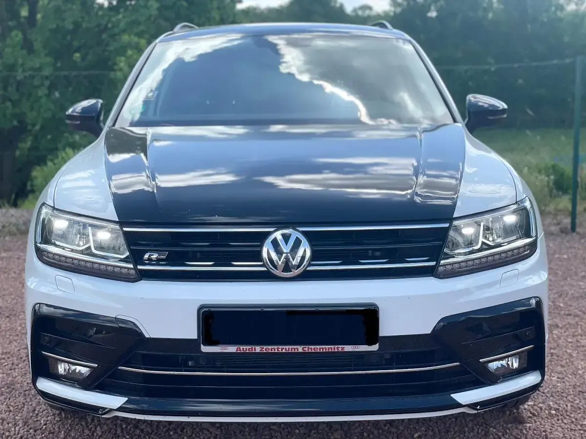 Gebraucht VW Tiguan R-line 150 PS (110 kW) 2020 Weiß SUV