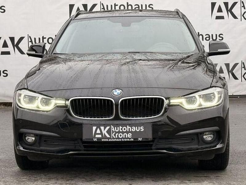 Gebraucht BMW 320 Advantage 190 PS (139 kW) 2019 Schwarz Kombi