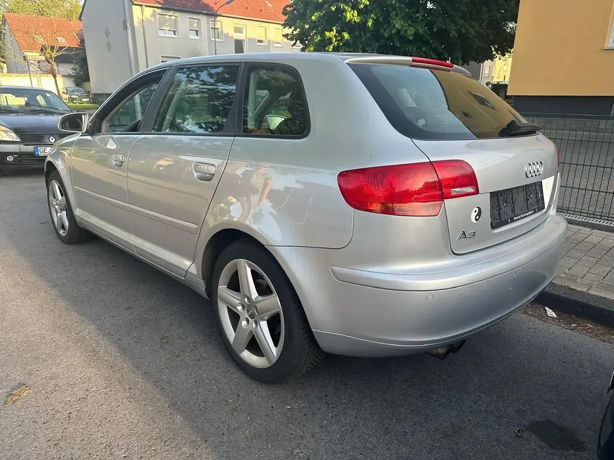 Gebraucht Audi A3 Design 110 PS (80 kW) 2006 Silber Kleinwagen