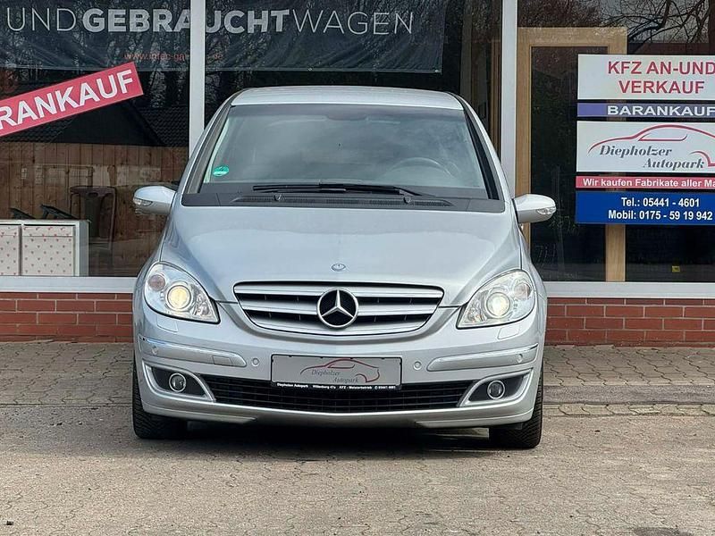Gebraucht Mercedes B170 116 PS (85 kW) 2007 Polarsilber  metalliclack Van / Kleinbus