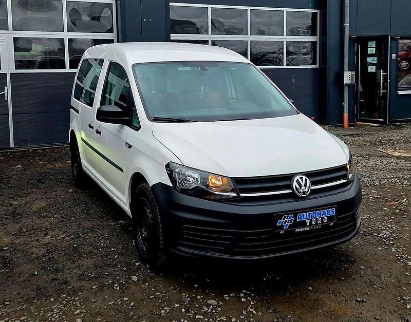 Second-hand VW Caddy 75 CP (55 kW) 2020 Alb Monovolum