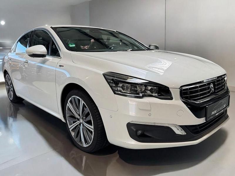 Weiß Gebraucht 2017 Peugeot 508 GT Limousine | 13.890 € (Fairer Preis) - Bild 1/4