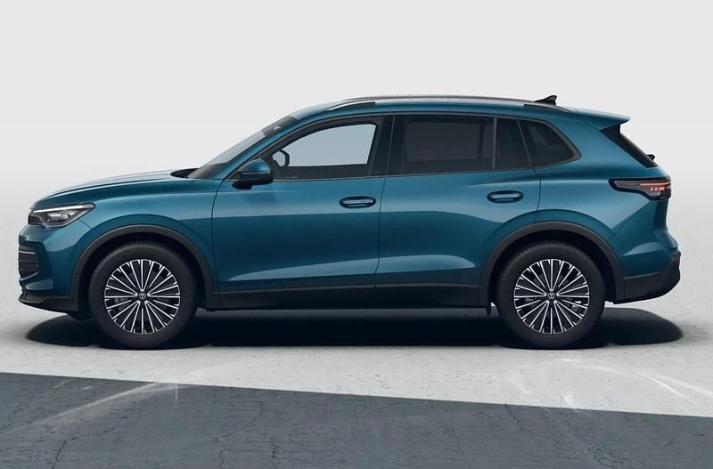 Neu VW Tiguan IQ Drive 150 PS (110 kW) 2026 Grenadillschwarz metallic SUV