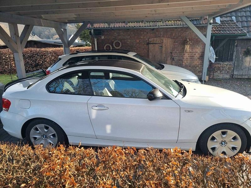 Gebraucht BMW 118 Coupé M Performance 136 PS (100 kW) 2011 Schwarz Coupé