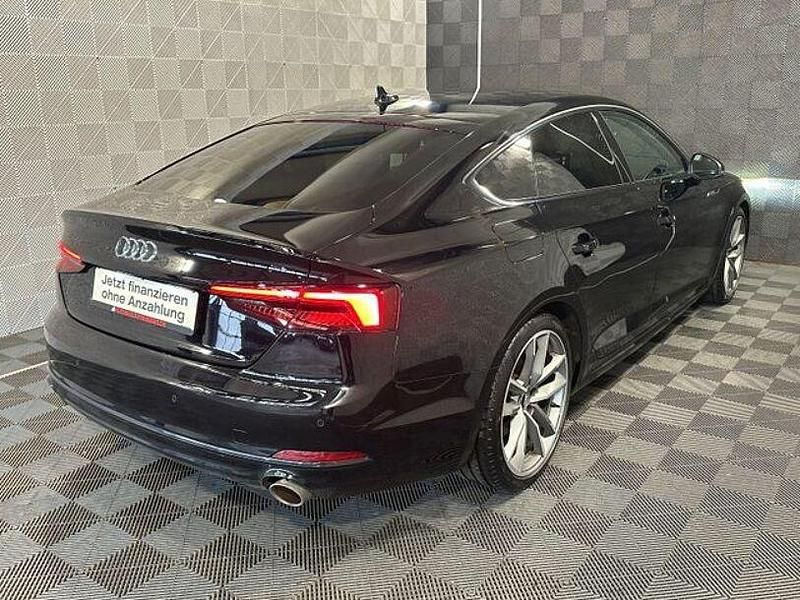Gebraucht Audi A5 Comfort 190 PS (139 kW) 2019 Schwarz Limousine