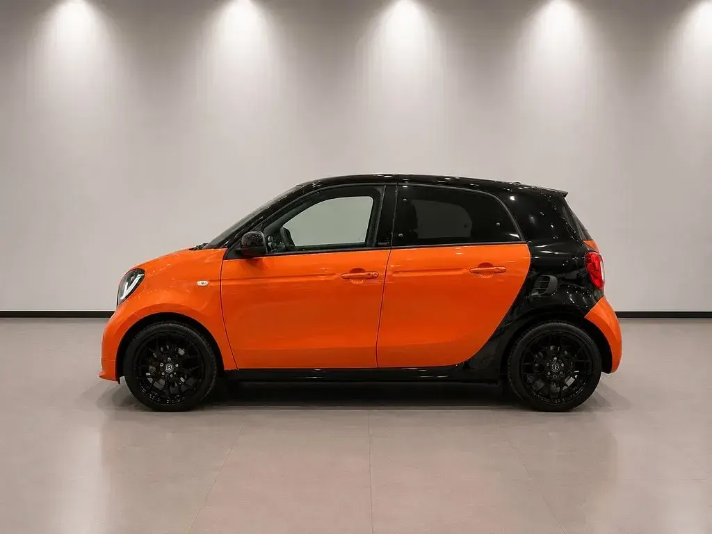 Używany Smart ForFour Brabus 109 KM (80 kW) 2017 Czerwony Hatchback