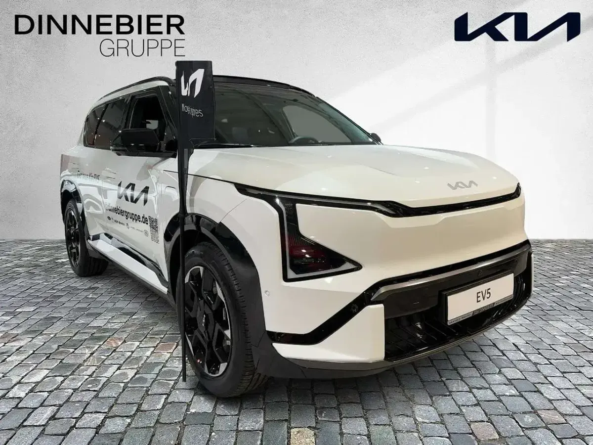 Gebraucht Kia EV5 Launch Edition 160 kW (218 PS) 2026 Weiß (metallic) SUV