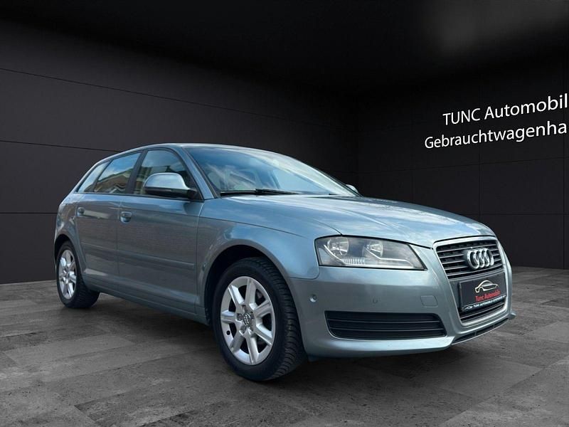 Gebraucht Audi A3 Ambiente 125 PS (91 kW) 2009 Grau Kleinwagen