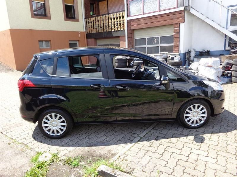 Gebraucht Ford B-MAX Trend 105 PS (77 kW) 2017 Schwarz Van / Kleinbus