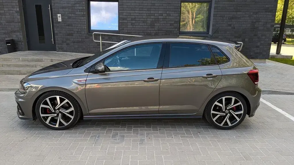 Gebraucht VW Polo GTI 200 PS (147 kW) 2020 Grau Limousine