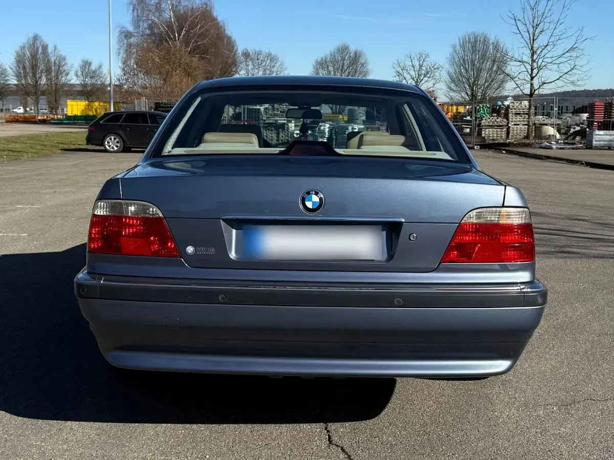 Usata BMW 728 193 CV (141 kW) 2000 Blu Berlina