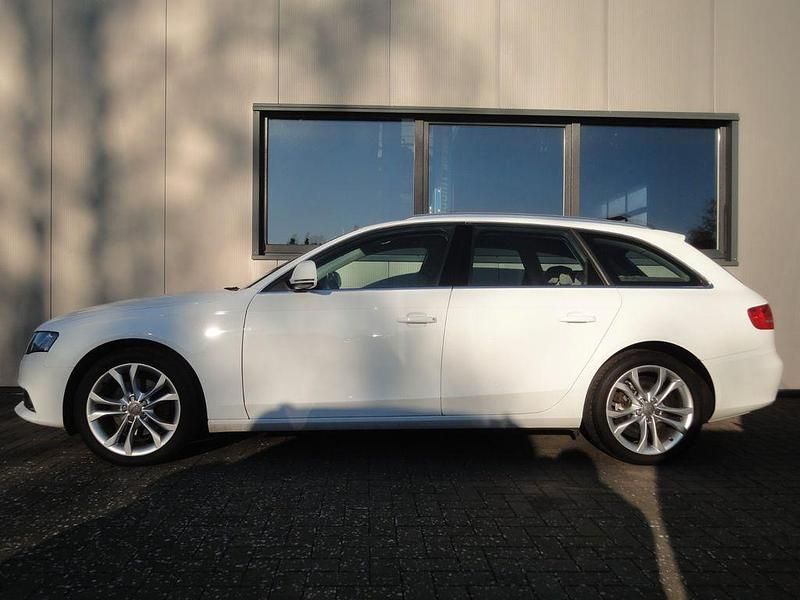Gebraucht Audi A4 Ambiente 143 PS (105 kW) 2008 Weiß Kombi