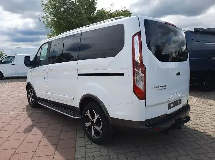 Gebraucht Ford Tourneo Custom 170 PS (125 kW) 2023 Weiß Van