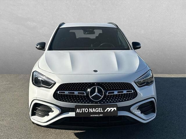 Gebraucht Mercedes GLA200 AMG line 163 PS (119 kW) 2024 Andere farbe SUV