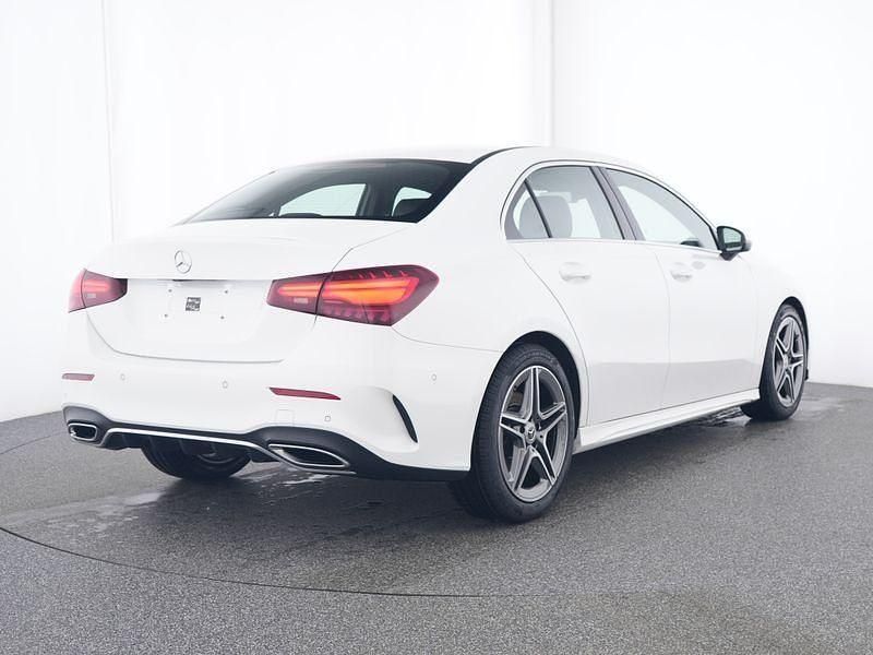 Gebraucht Mercedes A200 Advanced 164 PS (120 kW) 2025 Unilack polarweiß Limousine
