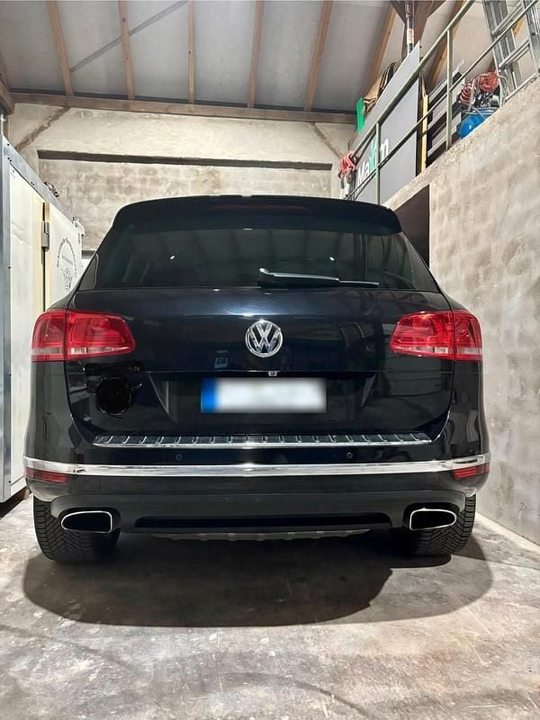 Gebraucht VW Touareg Terrain Tech 262 PS (192 kW) 2016 Schwarz SUV
