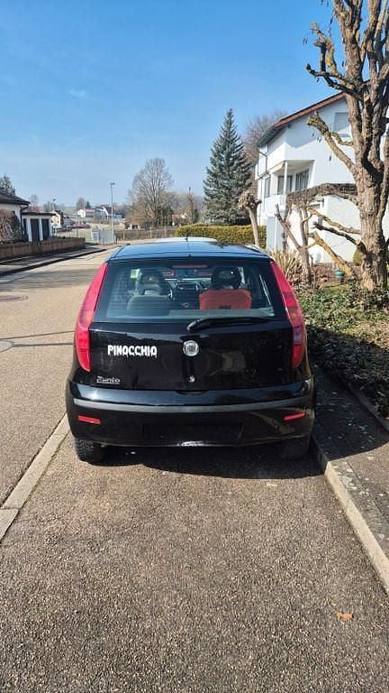 Gebraucht Fiat Punto Dynamic 60 PS (44 kW) 2009 Schwarz Kleinwagen