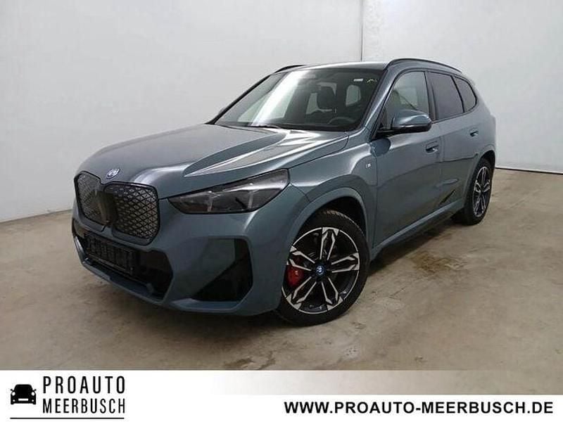 Cape york gruen Gebraucht 2025 BMW iX1 M Sport SUV | 48.980 € (Guter Preis) - Bild 1/4