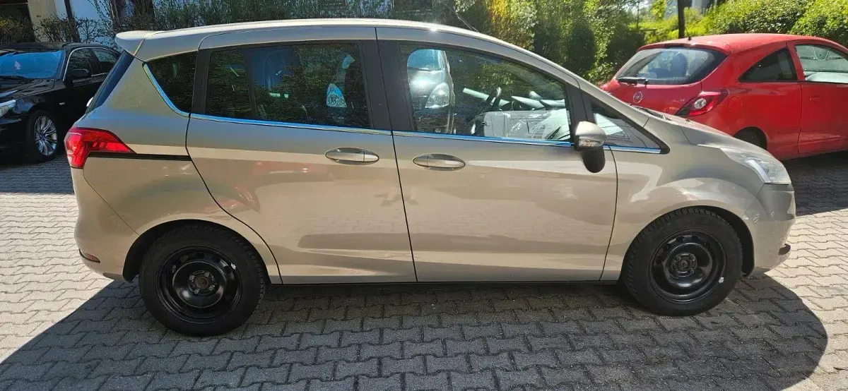 Gebraucht Ford B-MAX Titanium 125 PS (91 kW) 2015 Grau Van / Kleinbus