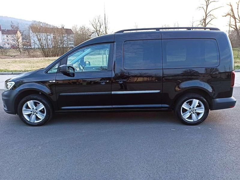 Gebraucht VW Caddy Maxi Comfortline 102 PS (75 kW) 2020 Schwarz Van / Kleinbus