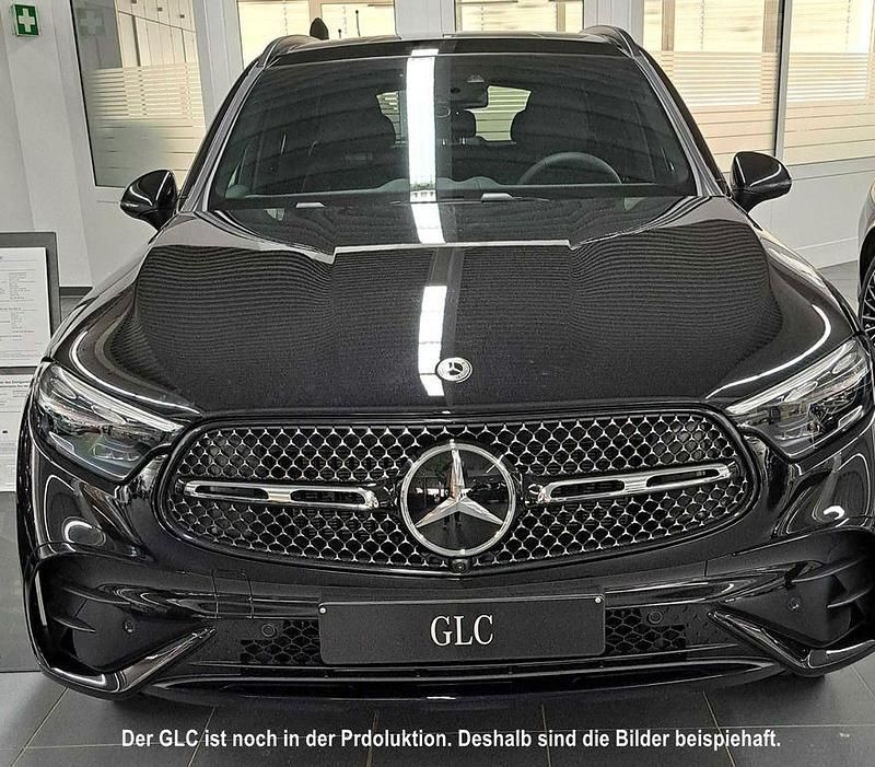 Neu Mercedes GLC300 333 PS (244 kW) 2026 SUV