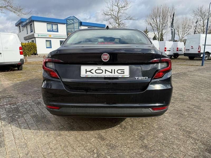 Gebraucht Fiat Tipo Urban 131 PS (96 kW) 2026 Cinema schwarz Limousine