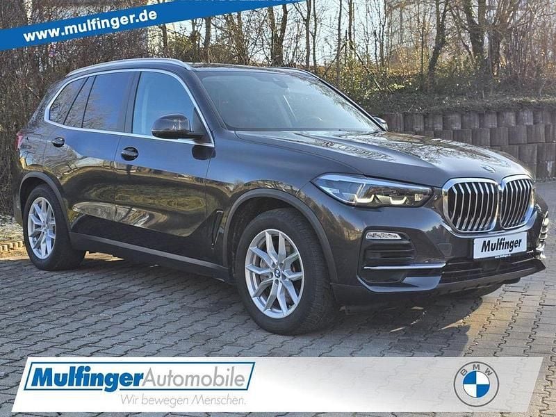 Sophistograu brillanteffekt (metallic) Gebraucht 2021 BMW X5 Sport Line SUV | 42.900 € (Superpreis) - Bild 1/4