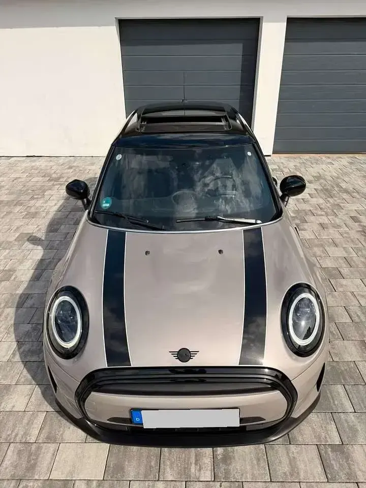 Gebraucht Mini Cooper Classic 136 PS (100 kW) 2021 Grau Kleinwagen