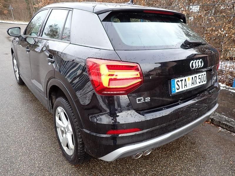 Second-hand Audi Q2 S-Line 190 CP (139 kW) 2017 Negru SUV