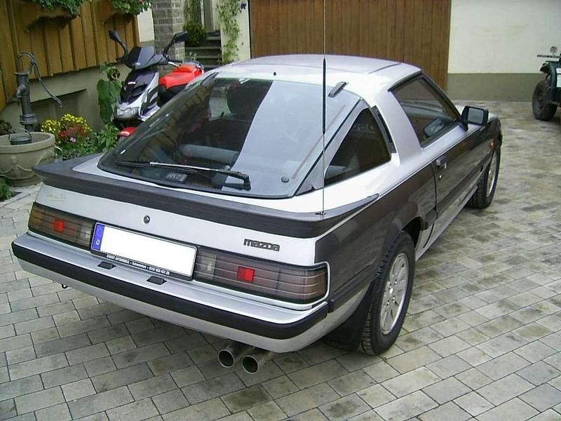 Gebraucht Mazda RX7 113 PS (83 kW) 1985 Silber Coupé