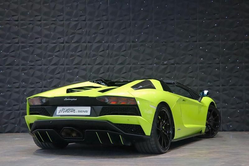 Gebraucht Lamborghini Aventador 740 PS (544 kW) 2018 Grün Cabrio