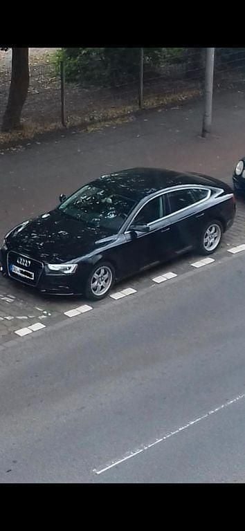 Schwarz Gebraucht 2012 Audi A5 Sportback Sport Limousine | 11.200 € (Fairer Preis) - Bild 1/4